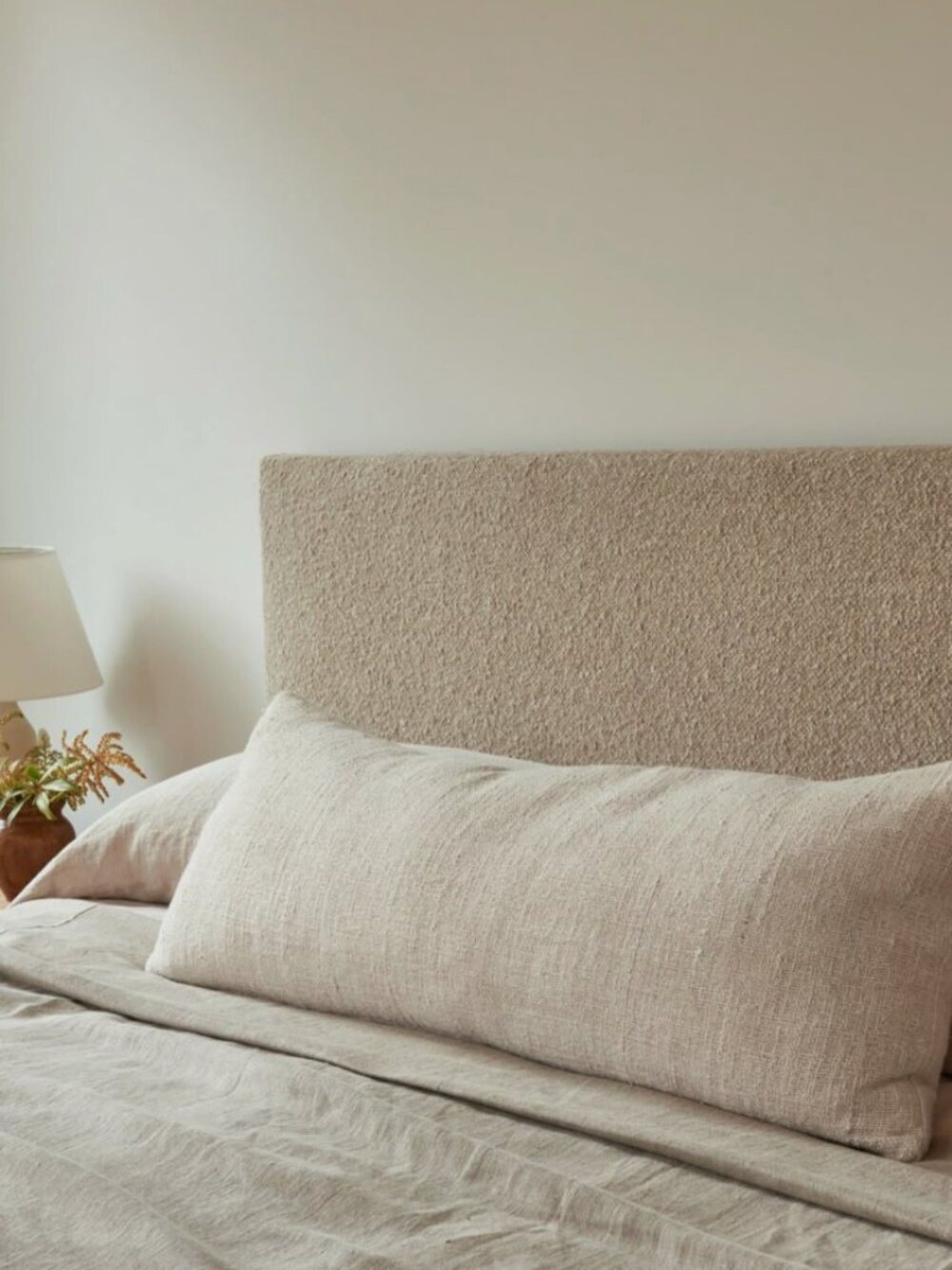Luna Lumbar Pillow